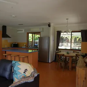  Villa Valley